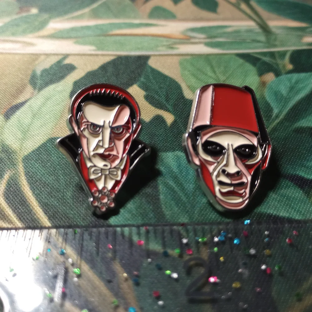 NEW Dracula & Mummy Lugosi Karloff Horror Pin Set Vampire Egyptian Universal